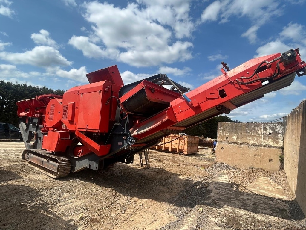 Finlay J 1160 - Мобильная дробилка: фото 1 Finlay J 1160 - Мобильная дробилка: фото 1