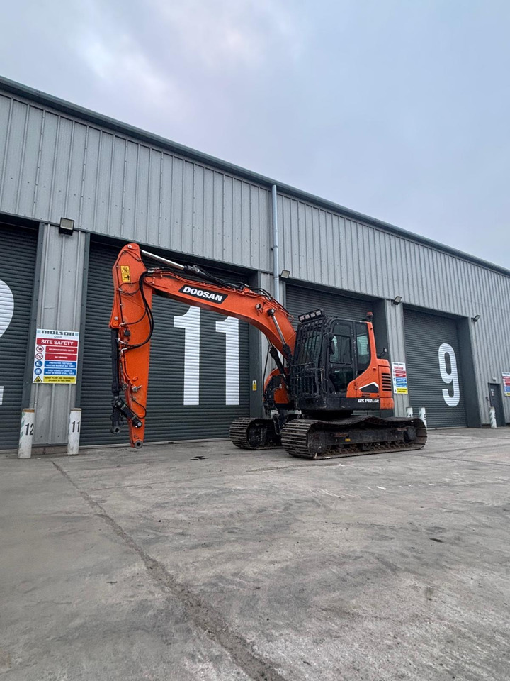 Doosan DX140LCR - Гусеничный экскаватор: фото 1 Doosan DX140LCR - Гусеничный экскаватор: фото 1