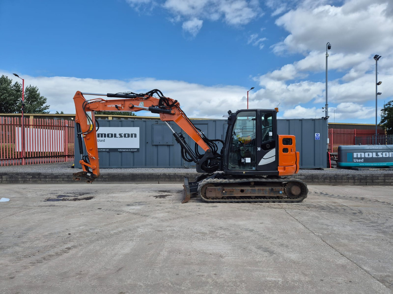 Hitachi ZX85USBR-6 2PB - Мини-экскаватор: фото 2 Hitachi ZX85USBR-6 2PB - Мини-экскаватор: фото 2