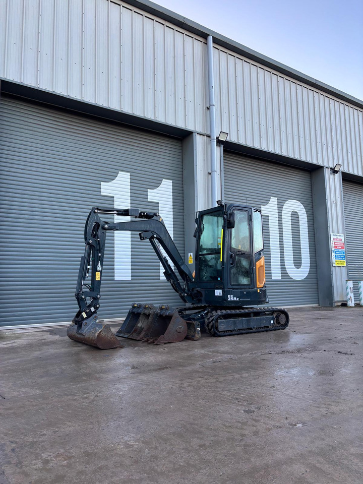 Hyundai HX25AZ - Мини-экскаватор: фото 1 Hyundai HX25AZ - Мини-экскаватор: фото 1