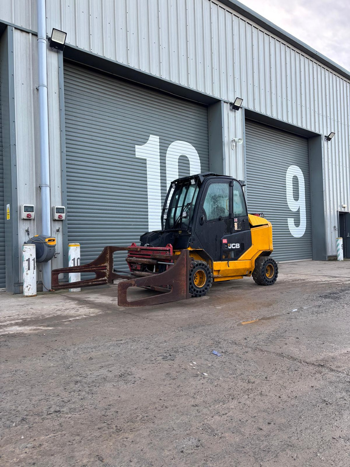 JCB TLT35 - Телескопический погрузчик: фото 1 JCB TLT35 - Телескопический погрузчик: фото 1