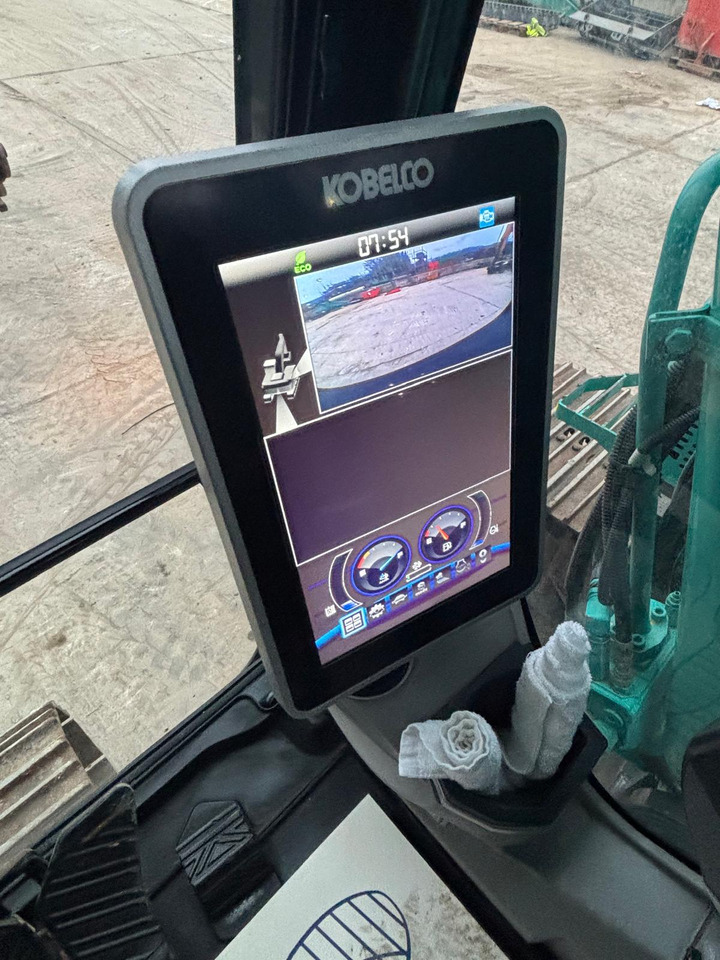 Гусеничный экскаватор Kobelco SK140SRLC-7: фото 20