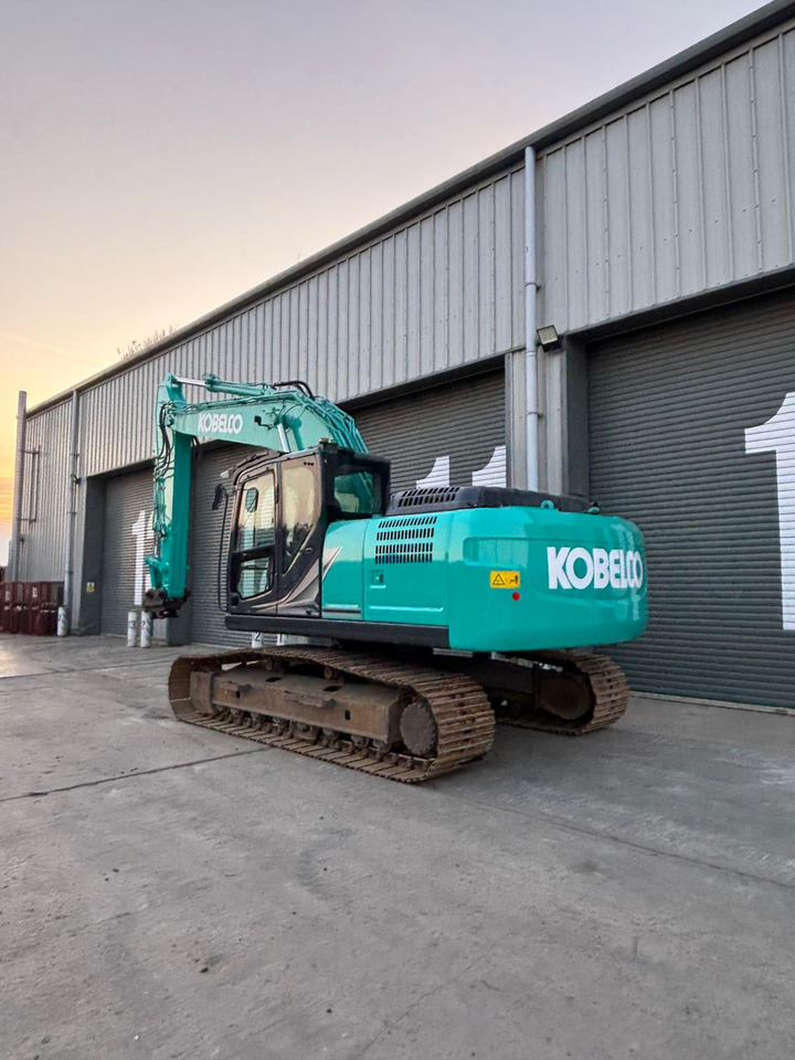 Kobelco SK210LC-11 - Гусеничный экскаватор: фото 3 Kobelco SK210LC-11 - Гусеничный экскаватор: фото 3