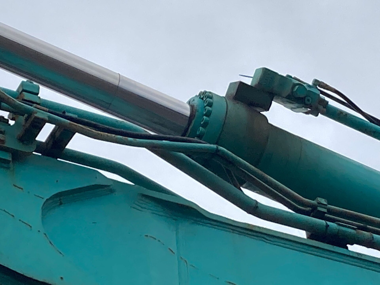Гусеничный экскаватор Kobelco SK500LC-10: фото 16