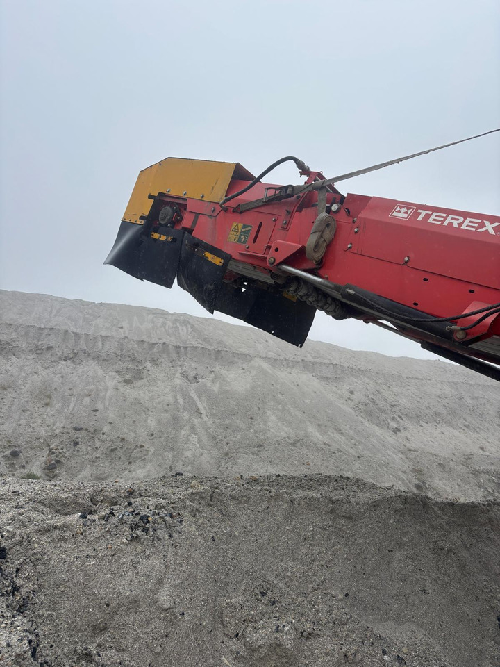 Terex Finlay J-1175 - Дробилка: фото 1 Terex Finlay J-1175 - Дробилка: фото 1