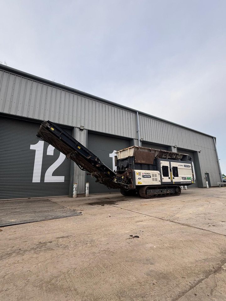 Terex TDS820 - Шредер промышленный: фото 1 Terex TDS820 - Шредер промышленный: фото 1