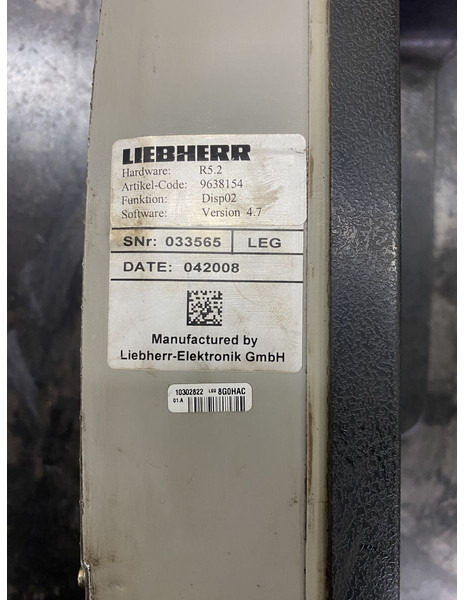 Liebherr A934C - Приборная панель: фото 2 Liebherr A934C - Приборная панель: фото 2