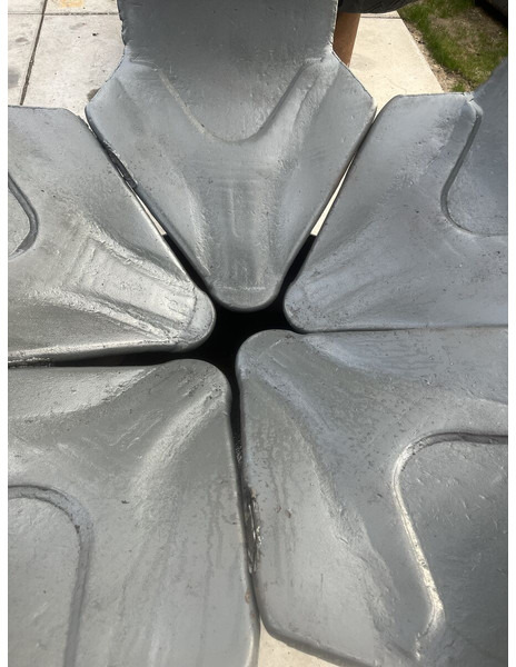 Liebherr Liebherr Poliep Grijper polyp grapple - Грейфер для Строительной техники: фото 4 Liebherr Liebherr Poliep Grijper polyp grapple - Грейфер для Строительной техники: фото 4
