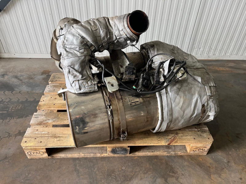 Глушитель/ Выхлопная система Liebherr: фото 10