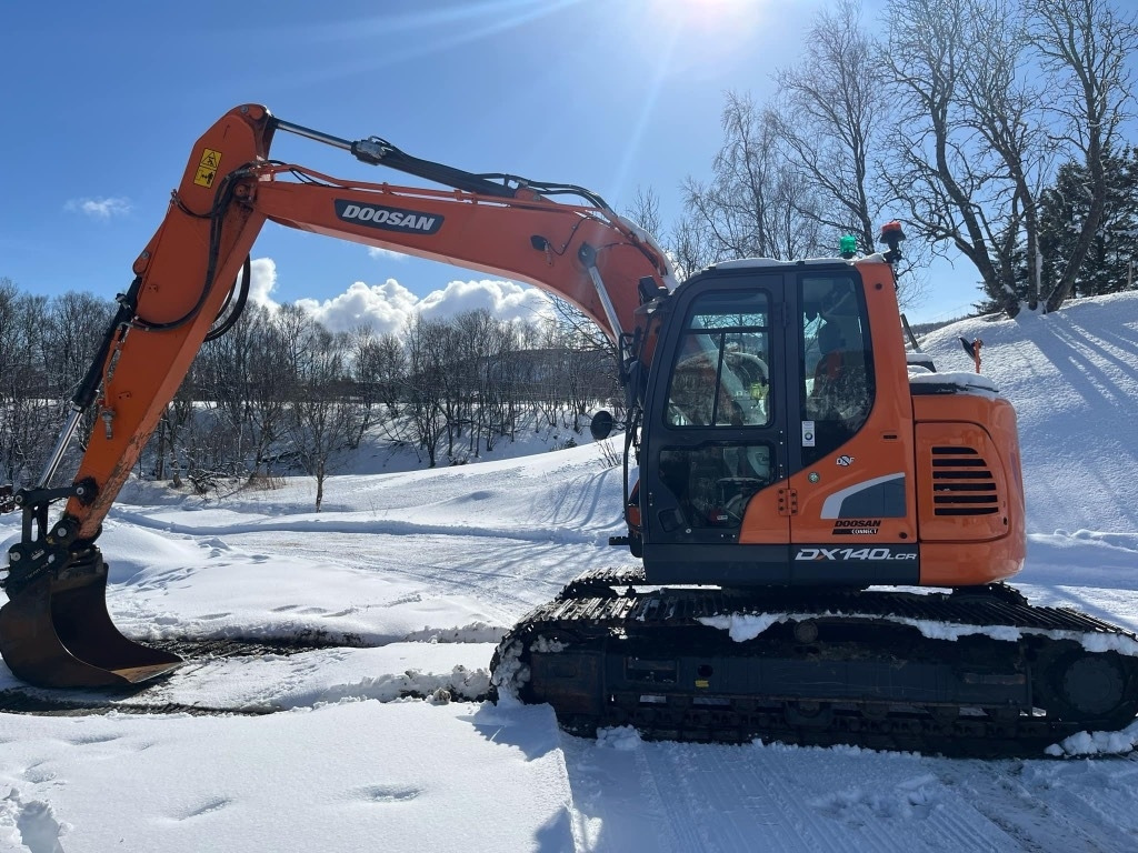 Doosan DX 140 LCR-5 - Гусеничный экскаватор: фото 2 Doosan DX 140 LCR-5 - Гусеничный экскаватор: фото 2