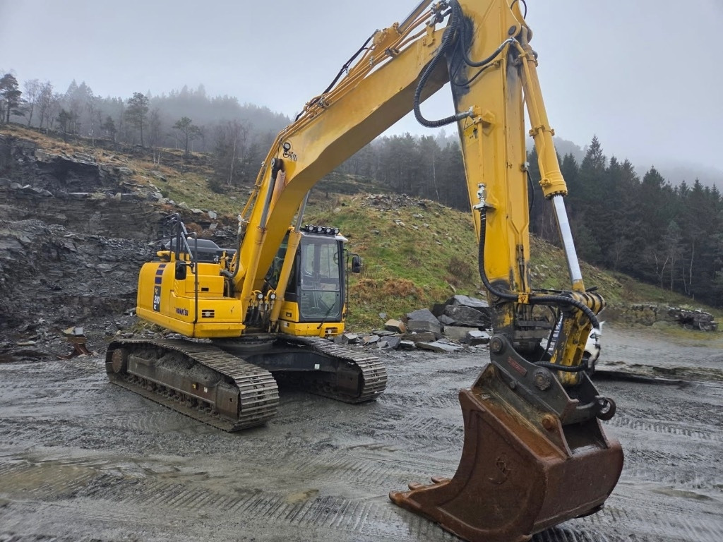 Komatsu PC210LC-11E0 - Гусеничный экскаватор: фото 4 Komatsu PC210LC-11E0 - Гусеничный экскаватор: фото 4