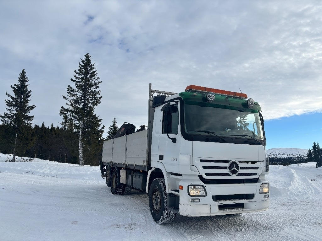 Mercedes-Benz ACTROS 2544 med HIAB 122-E-3 kran 12 tm - Автоманипулятор: фото 3 Mercedes-Benz ACTROS 2544 med HIAB 122-E-3 kran 12 tm - Автоманипулятор: фото 3