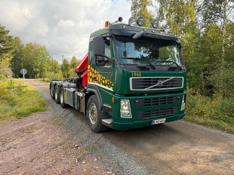 Volvo FM 440 PRITSCHE HMF CRANE - Грузовик бортовой/ Платформа, Автоманипулятор: фото 1 Volvo FM 440 PRITSCHE HMF CRANE - Грузовик бортовой/ Платформа, Автоманипулятор: фото 1