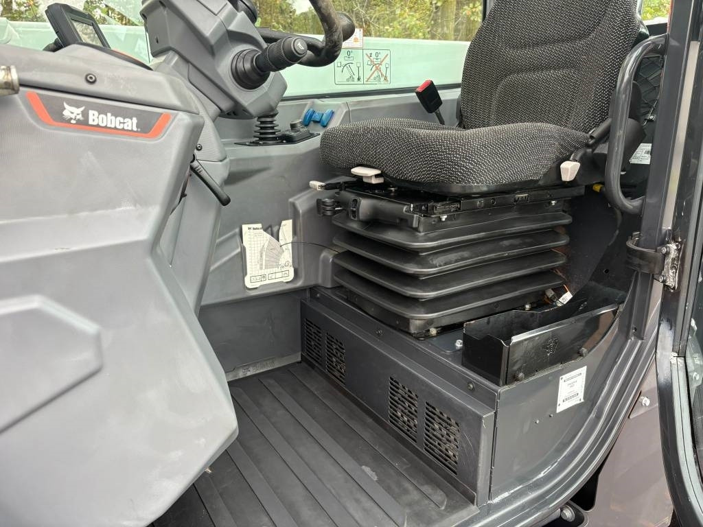 Bobcat T41.140 SLP (not JCB 540-140) в лизинг Bobcat T41.140 SLP (not JCB 540-140): фото 8 Bobcat T41.140 SLP (not JCB 540-140) в лизинг Bobcat T41.140 SLP (not JCB 540-140): фото 8