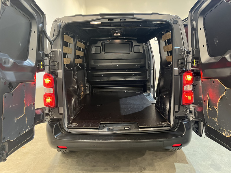 Citroën Jumpy 2.0 BlueHDI L2 120 PK / Euro 6 / Airco / Cruise Control / CarPlay / PDC / Navigatie / 3-Zits - Легковой фургон: фото 5 Citroën Jumpy 2.0 BlueHDI L2 120 PK / Euro 6 / Airco / Cruise Control / CarPlay / PDC / Navigatie / 3-Zits - Легковой фургон: фото 5