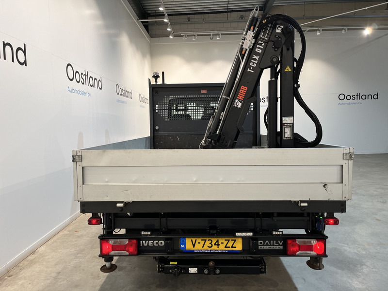 Малотоннажный бортовой грузовик Iveco Daily 35S18D 3.0 375 Automaat Open Laadbak / Hiab Kraan / Euro 6 / Trekhaak 3500 KG / Airco / Camera / Navigatie / 3-Zits / 67.000 KM !!: фото 16