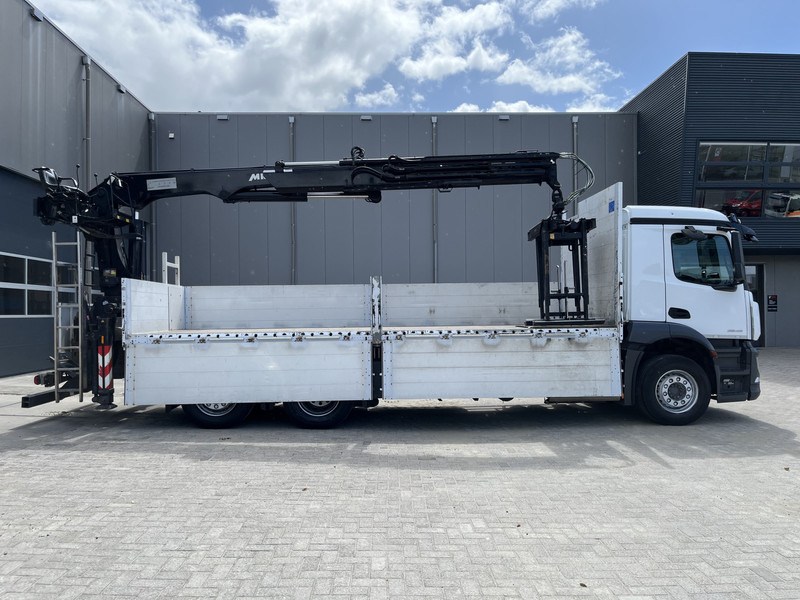 Mercedes-Benz ANTOS 2546 6X2 Bouwstoffenauto / Open laadbak vv KRAAN MKG HLK 221-3 met Palletklem - Грузовик бортовой/ Платформа, Автоманипулятор: фото 3 Mercedes-Benz ANTOS 2546 6X2 Bouwstoffenauto / Open laadbak vv KRAAN MKG HLK 221-3 met Palletklem - Грузовик бортовой/ Платформа, Автоманипулятор: фото 3