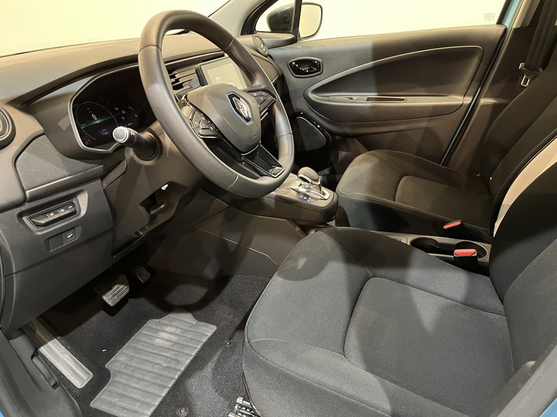 Renault ZOE R110 Life 52 kWh (Incl. Accu) / CarPlay / Airco / Cruise Control / 62.600 KM !! Prijs ex BTW € 11.500,- - Хэтчбек: фото 4 Renault ZOE R110 Life 52 kWh (Incl. Accu) / CarPlay / Airco / Cruise Control / 62.600 KM !! Prijs ex BTW € 11.500,- - Хэтчбек: фото 4