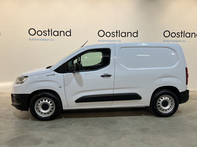 Toyota PROACE CITY Electric Live 50 kWh / 100% elektrisch !! / CCS Snellader / Airco / Cruise Control / CarPlay / Navigatie / Camera / 6.200 KM !! Z.G.A.N. / BPM VRIJ !! - Легковой фургон, Электрический фургон: фото 2 Toyota PROACE CITY Electric Live 50 kWh / 100% elektrisch !! / CCS Snellader / Airco / Cruise Control / CarPlay / Navigatie / Camera / 6.200 KM !! Z.G.A.N. / BPM VRIJ !! - Легковой фургон, Электрический фургон: фото 2
