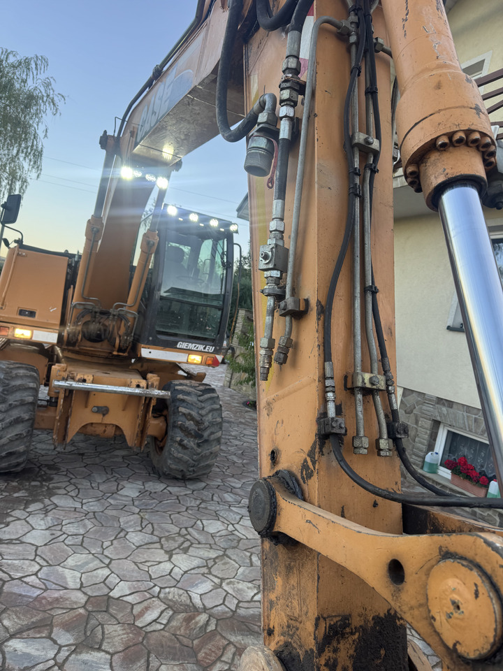 Колёсный экскаватор Case WX145: фото 10