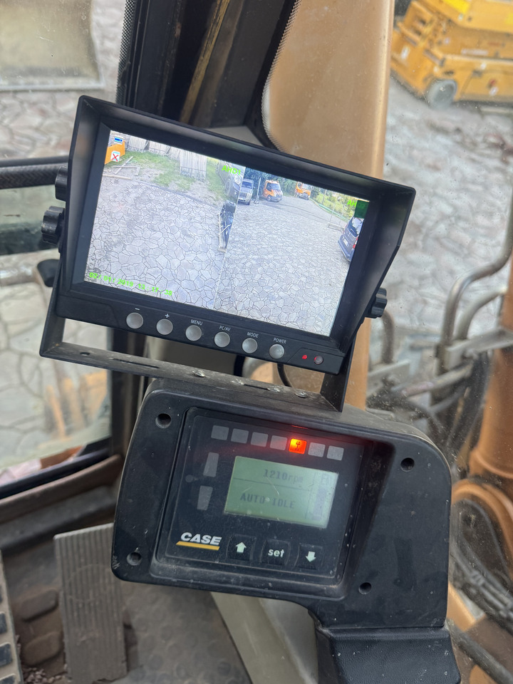 Колёсный экскаватор Case WX145: фото 13