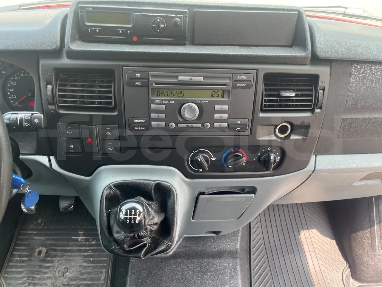 Ford Transit Tourneo - Микроавтобус, Пассажирский фургон: фото 2 Ford Transit Tourneo - Микроавтобус, Пассажирский фургон: фото 2
