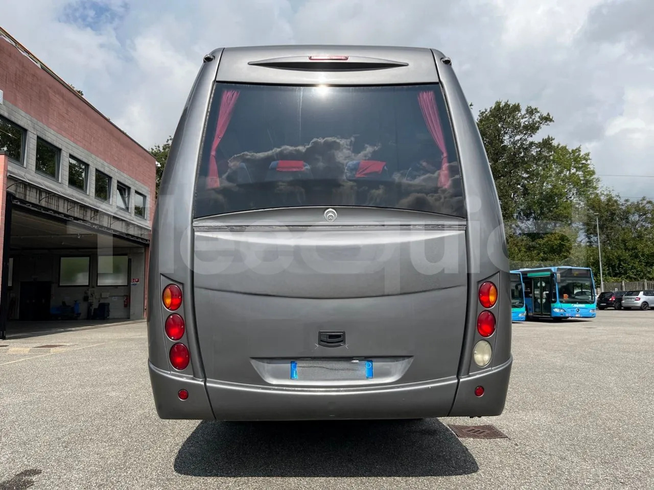 Iveco Daily - Туристический автобус: фото 5 Iveco Daily - Туристический автобус: фото 5