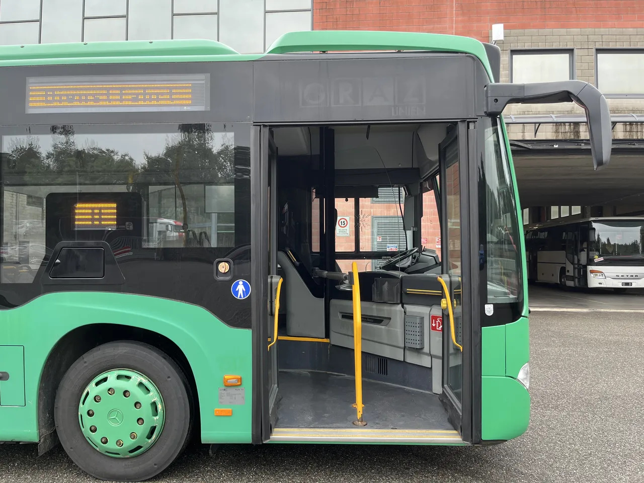 Городской автобус Mercedes-Benz Citaro: фото 13