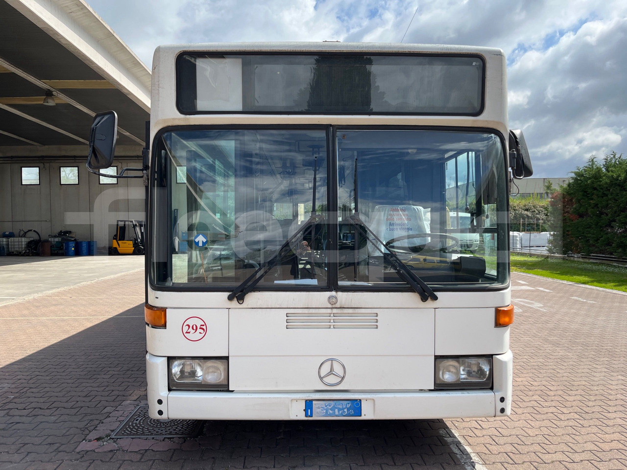 Mercedes-Benz O 405N2 - Пригородный автобус: фото 2 Mercedes-Benz O 405N2 - Пригородный автобус: фото 2