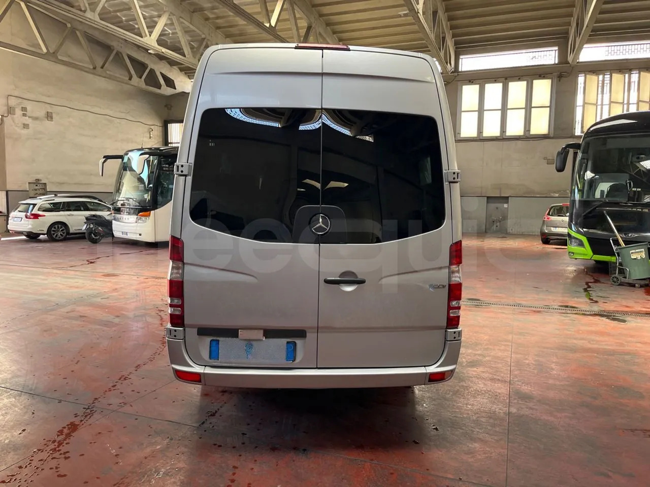 Mercedes-Benz Sprinter - Микроавтобус, Пассажирский фургон: фото 5 Mercedes-Benz Sprinter - Микроавтобус, Пассажирский фургон: фото 5