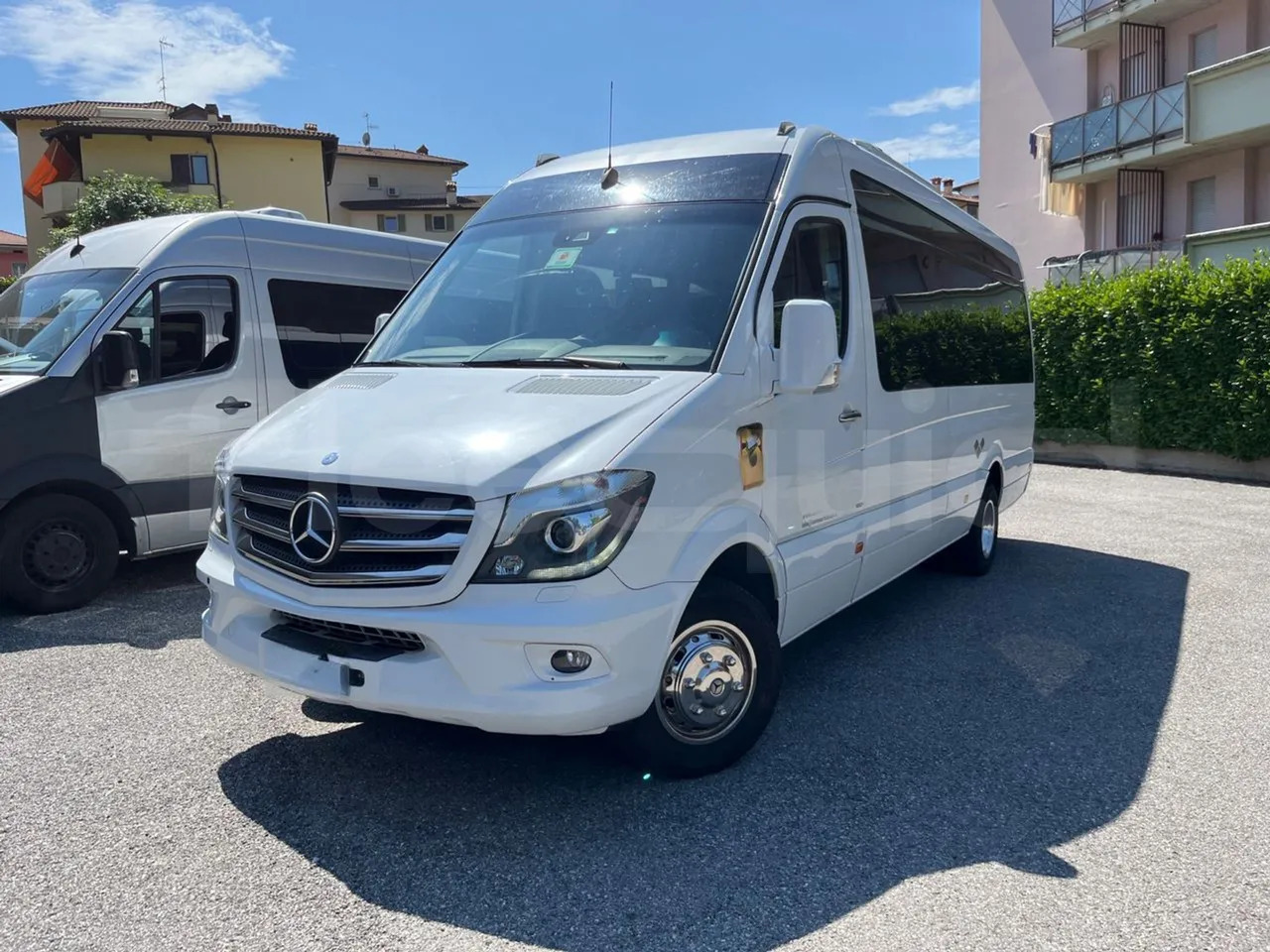 Mercedes-Benz Sprinter - Микроавтобус, Пассажирский фургон: фото 4 Mercedes-Benz Sprinter - Микроавтобус, Пассажирский фургон: фото 4