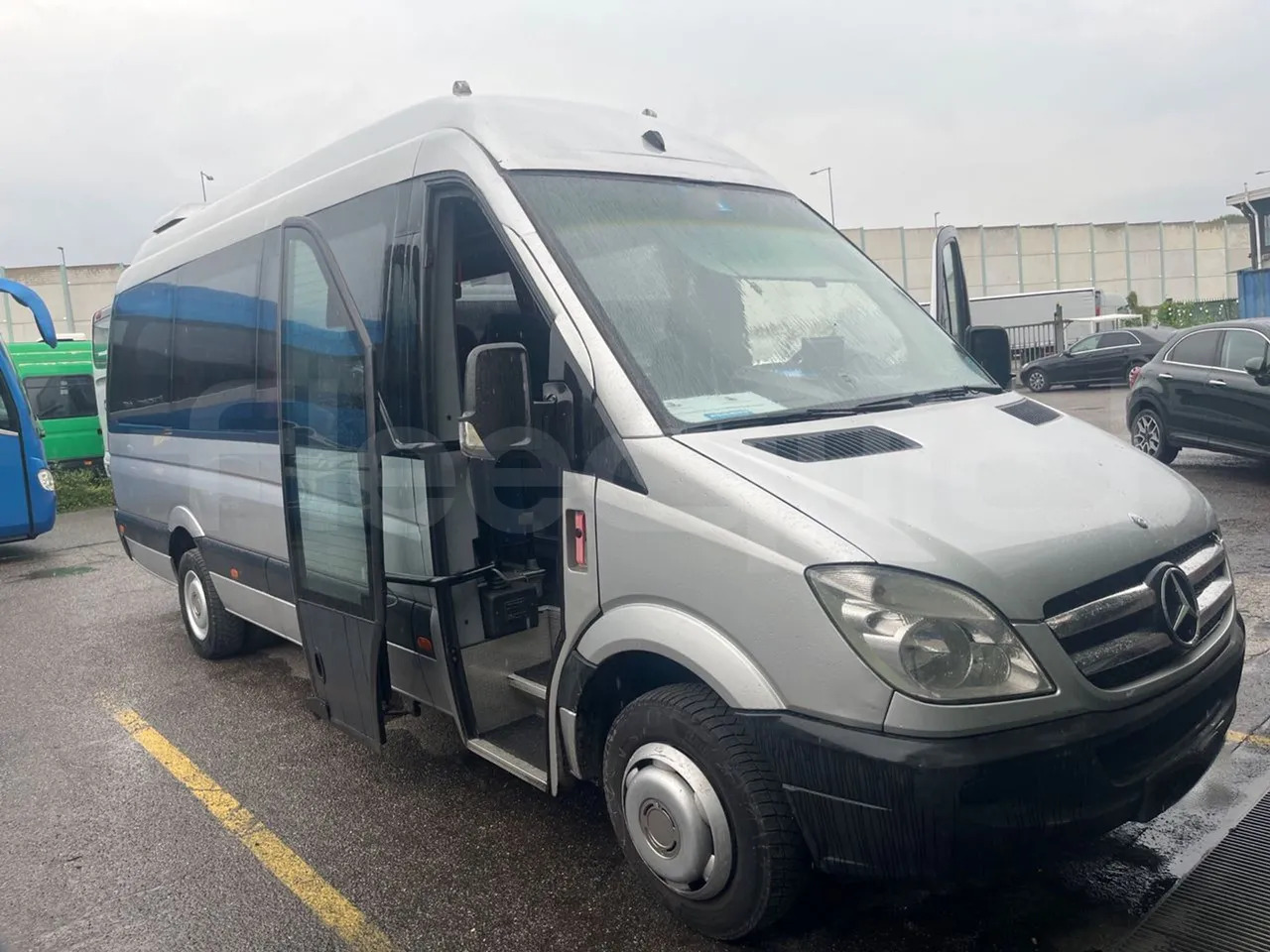 Mercedes-Benz Sprinter - Микроавтобус, Пассажирский фургон: фото 1 Mercedes-Benz Sprinter - Микроавтобус, Пассажирский фургон: фото 1