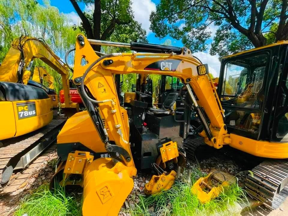CAT 303C CR - Мини-экскаватор: фото 5 CAT 303C CR - Мини-экскаватор: фото 5