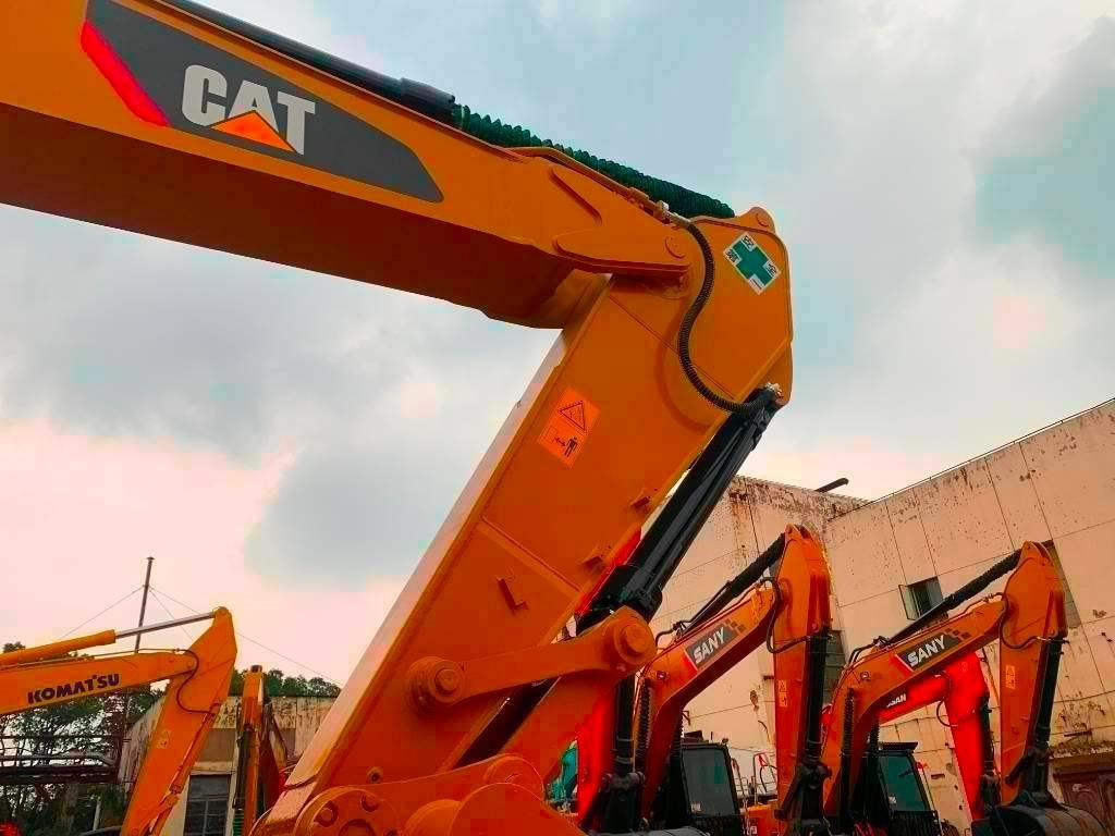 CAT 336 D - Гусеничный экскаватор: фото 3 CAT 336 D - Гусеничный экскаватор: фото 3