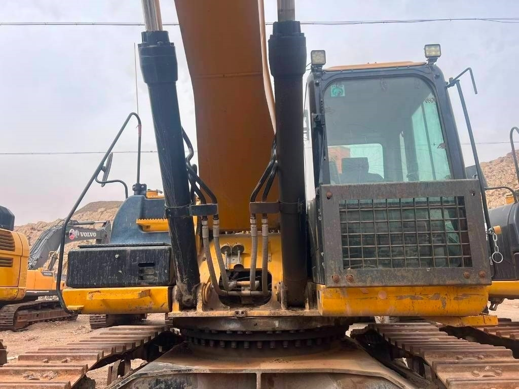 CAT 340D2L - Гусеничный экскаватор: фото 4 CAT 340D2L - Гусеничный экскаватор: фото 4