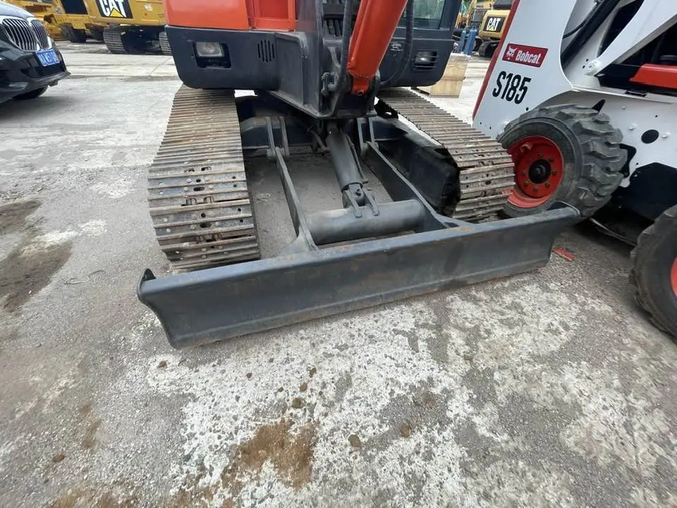 Doosan DH60-7 - Мини-экскаватор: фото 4 Doosan DH60-7 - Мини-экскаватор: фото 4