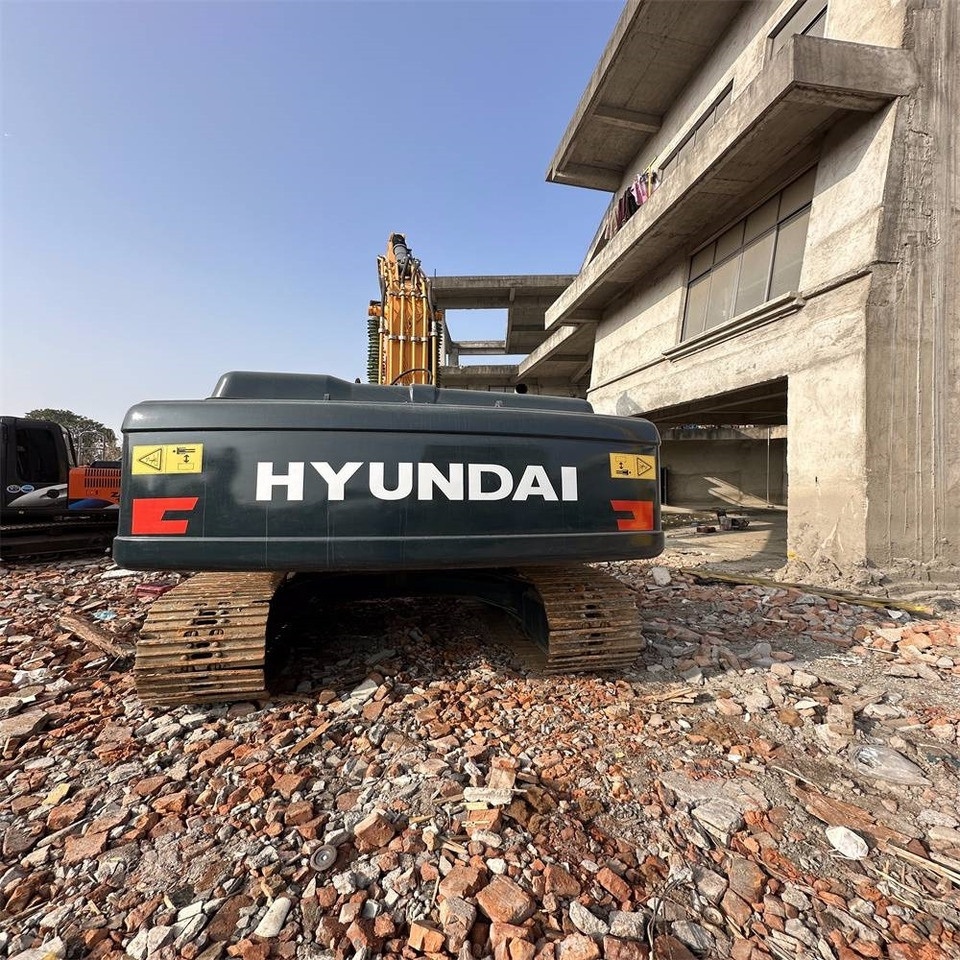 Hyundai 220LC-9S - Гусеничный экскаватор: фото 4 Hyundai 220LC-9S - Гусеничный экскаватор: фото 4