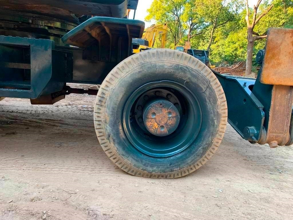 Hyundai R210W-9 - Гусеничный экскаватор: фото 5 Hyundai R210W-9 - Гусеничный экскаватор: фото 5