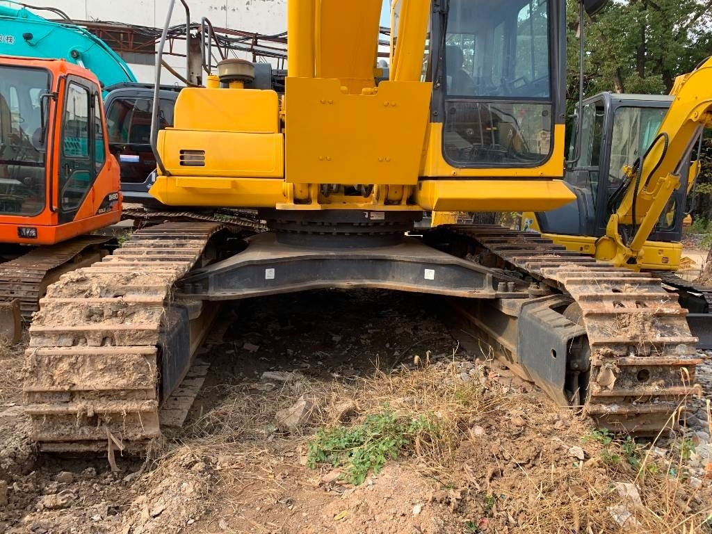 Komatsu PC 450 - Гусеничный экскаватор: фото 4 Komatsu PC 450 - Гусеничный экскаватор: фото 4