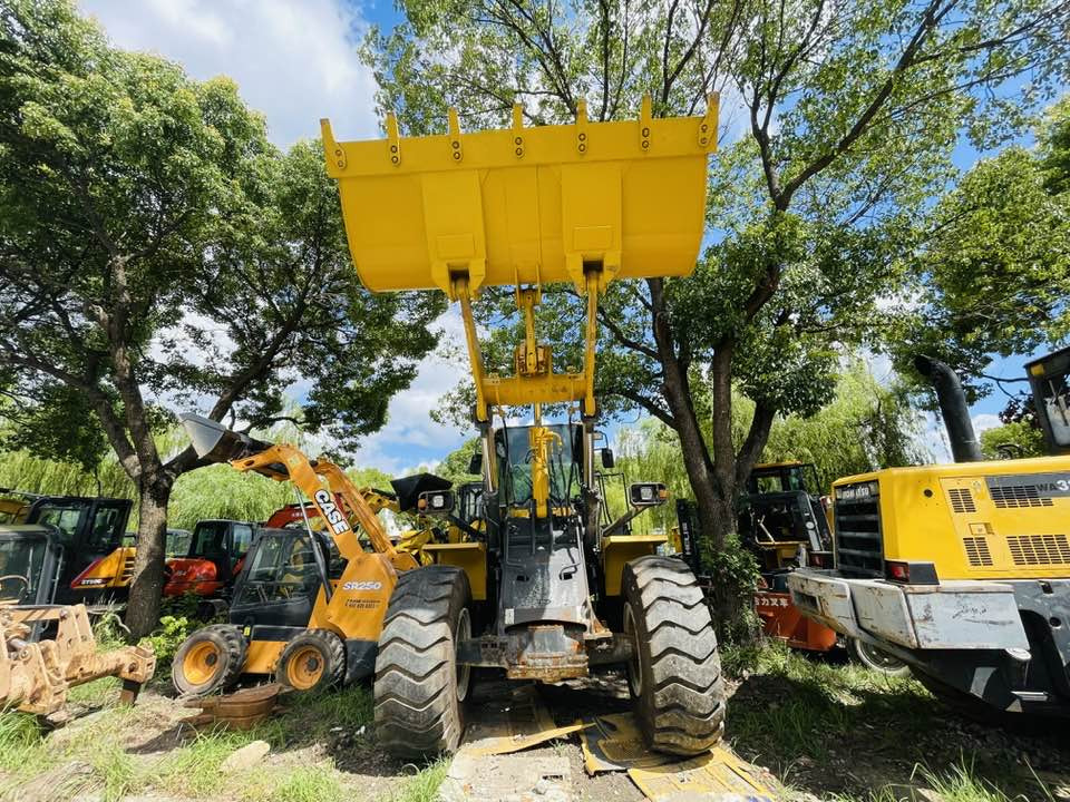 Komatsu WA380-8 - Колёсный погрузчик: фото 5 Komatsu WA380-8 - Колёсный погрузчик: фото 5