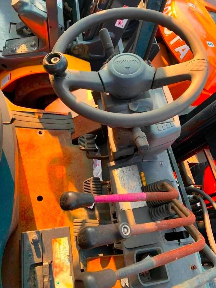 Дизельный погрузчик Toyota 7 FDA 50: фото 7