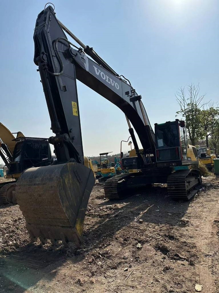 Volvo EC290 - Гусеничный экскаватор: фото 1 Volvo EC290 - Гусеничный экскаватор: фото 1