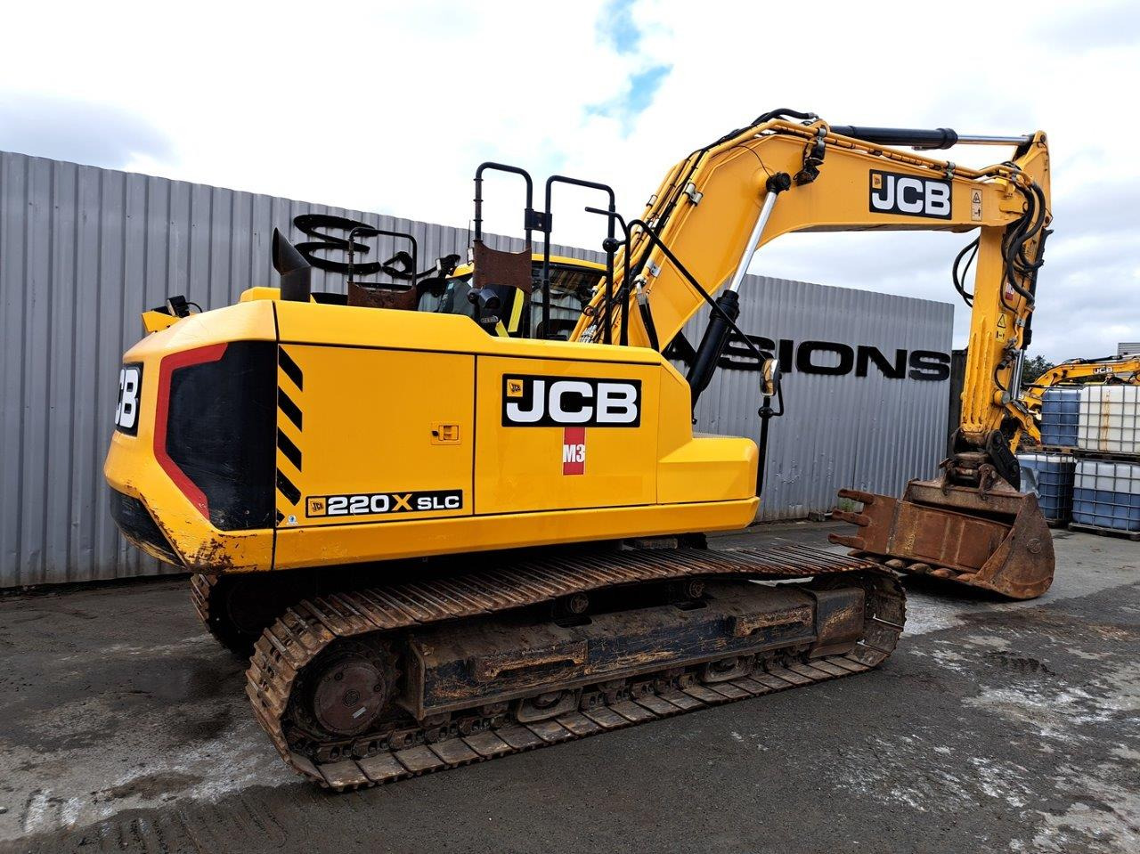 Pelles sur chenilles occasion JCB 220X SLC - Гусеничный экскаватор: фото 4 Pelles sur chenilles occasion JCB 220X SLC - Гусеничный экскаватор: фото 4