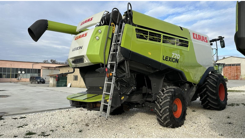Claas Lexion 770 - Зерноуборочный комбайн: фото 3 Claas Lexion 770 - Зерноуборочный комбайн: фото 3
