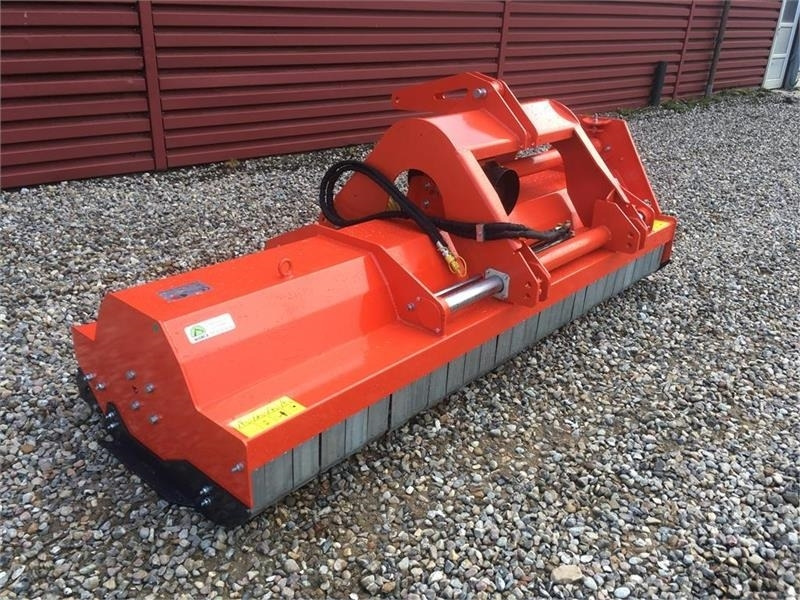 Boxer AG 2800 front og bagmonteret  - Косилка-измельчитель: фото 2 Boxer AG 2800 front og bagmonteret  - Косилка-измельчитель: фото 2