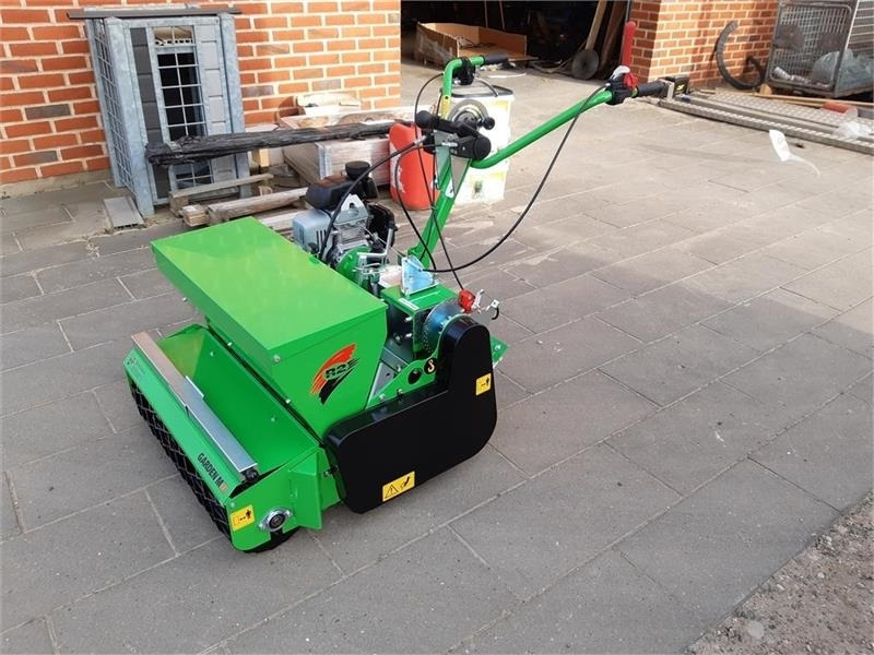 Garden M 73 R2 - Сеялка: фото 1 Garden M 73 R2 - Сеялка: фото 1