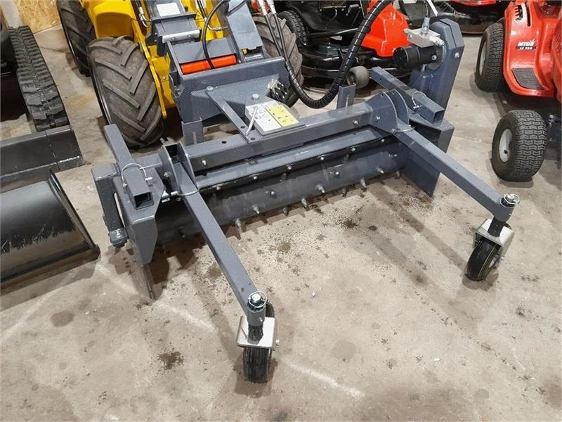 Eurotrac POWER RAKE - Навесное оборудование для Строительной техники: фото 1 Eurotrac POWER RAKE - Навесное оборудование для Строительной техники: фото 1