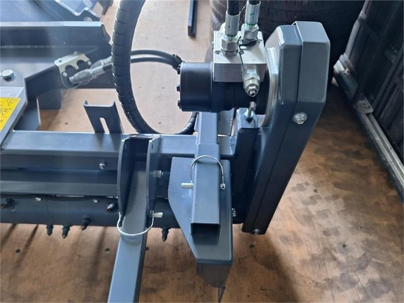 Multione Powerrake - Навесное оборудование для Строительной техники: фото 4 Multione Powerrake - Навесное оборудование для Строительной техники: фото 4