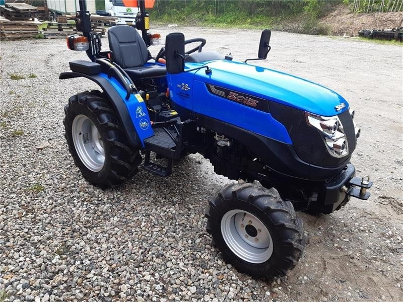 Solis 26 servostyring og brede traktor dæk - Коммунальный трактор: фото 5 Solis 26 servostyring og brede traktor dæk - Коммунальный трактор: фото 5