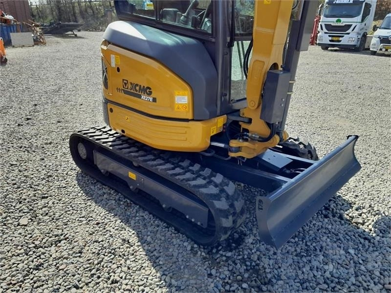 XCMG Xe27e - Мини-экскаватор: фото 5 XCMG Xe27e - Мини-экскаватор: фото 5